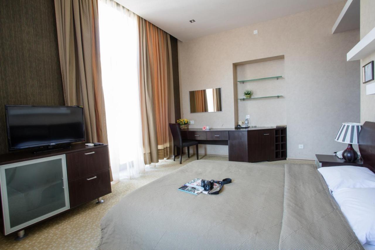 Austin Hotel Baku Eksteriør billede