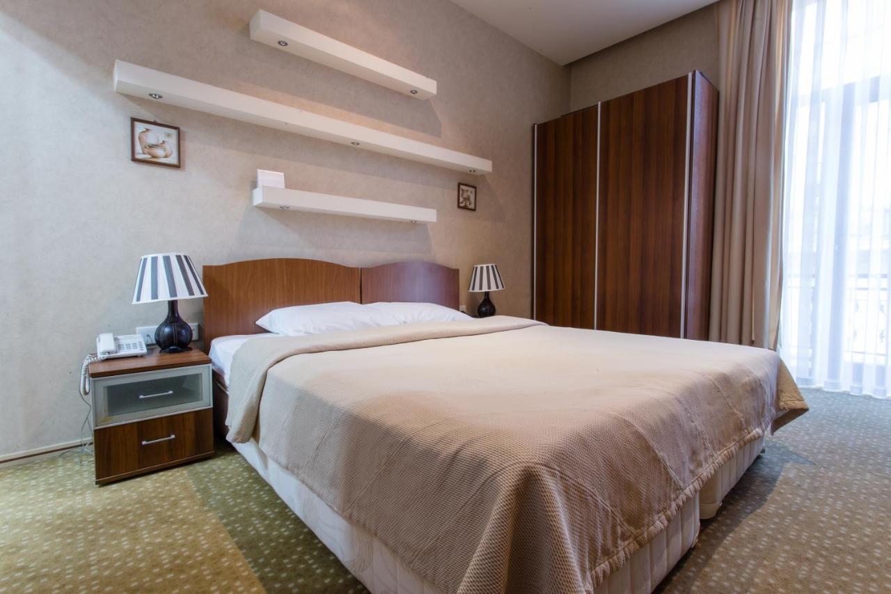 Austin Hotel Baku Eksteriør billede