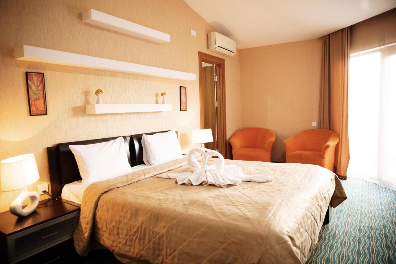 Austin Hotel Baku Eksteriør billede
