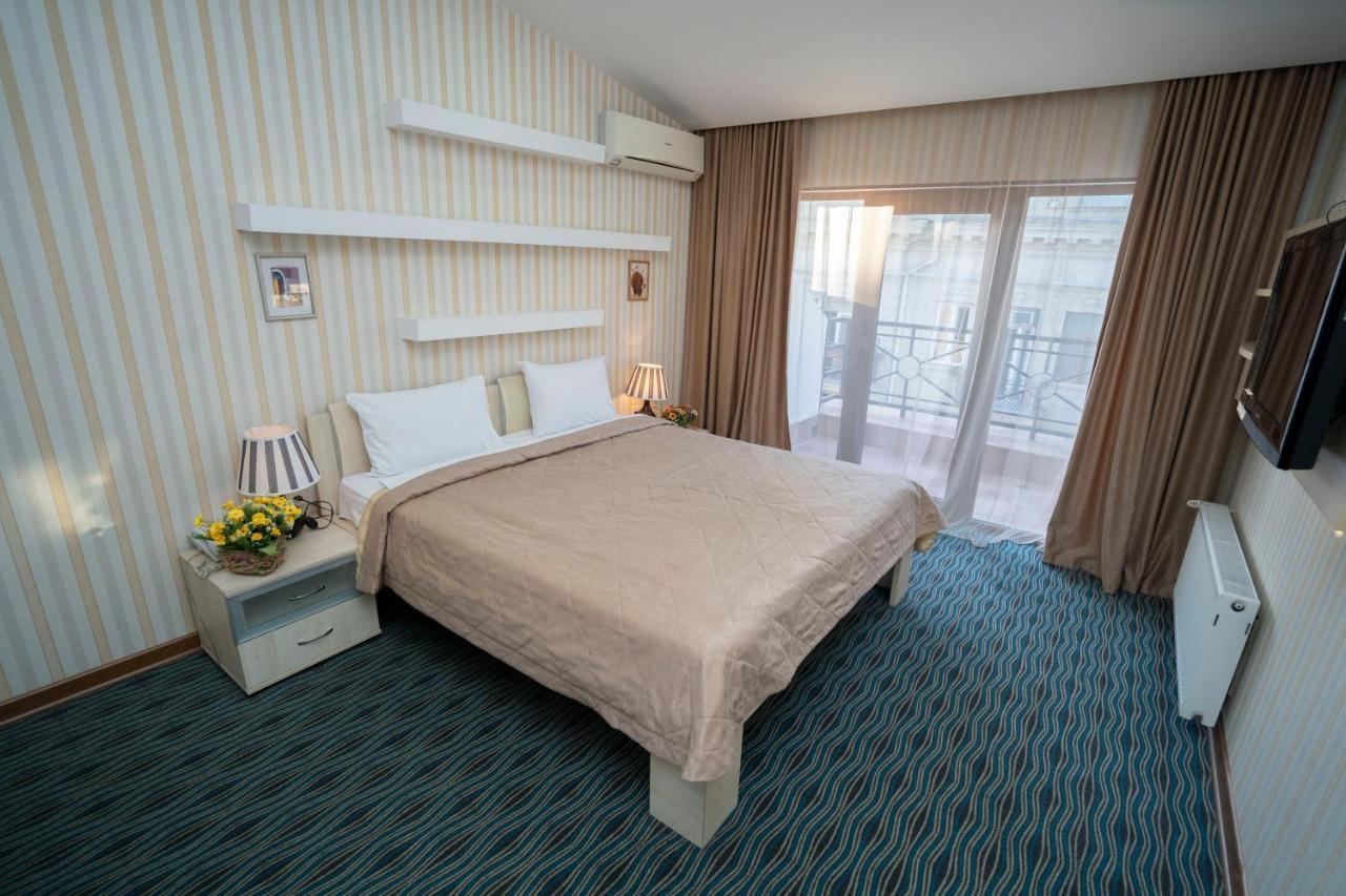 Austin Hotel Baku Eksteriør billede